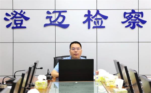 我院党组书记、检察长吴绍维