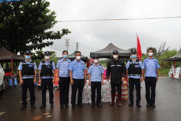 慰问新盈防疫点