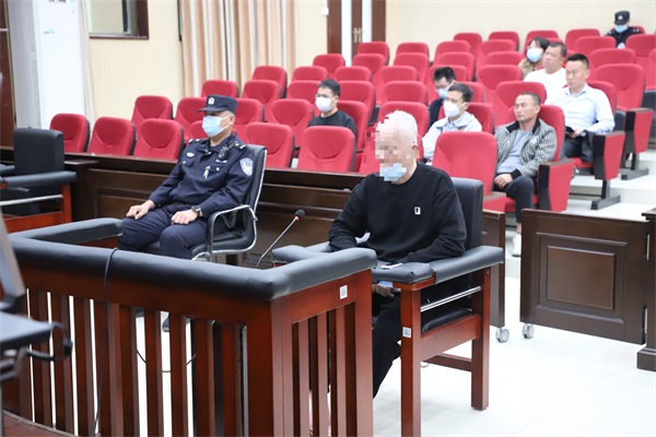 2023-02-22 　王某某非国家工作人员受贿罪庭审现场 (2)