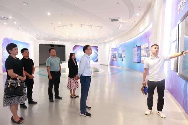 院长何昌恩到乐东中兴生态智慧总部基地走访调研