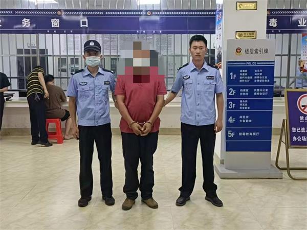 公安机构依法给予谭某某行政拘留十五日的处罚。洋浦公安供图