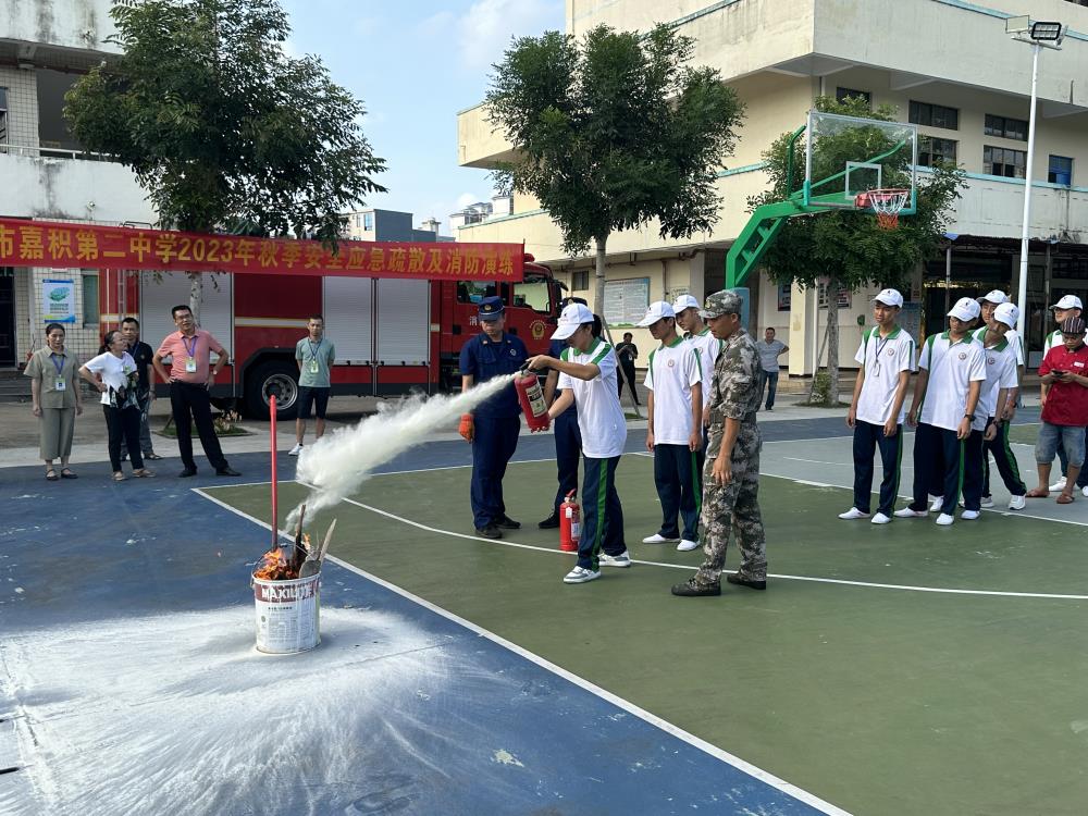 开学第一课 琼海消防护航校园开学季 (7)