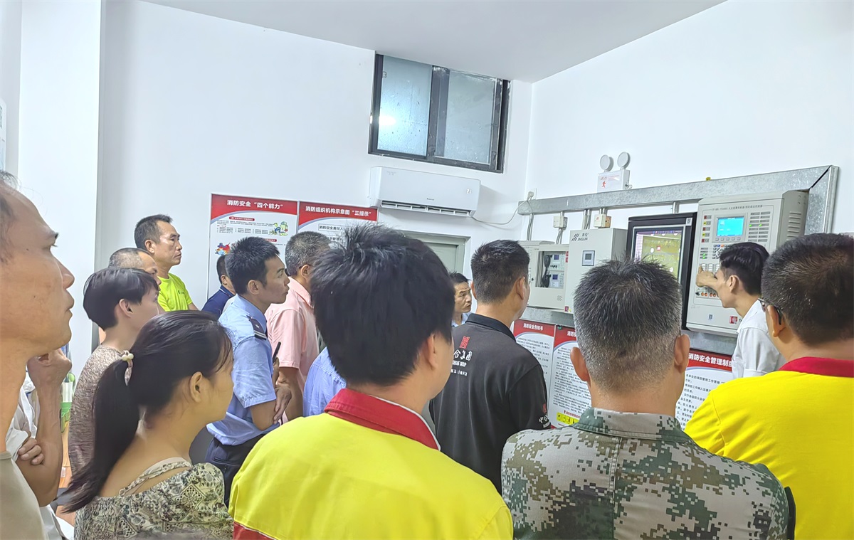 消防控制室实操培训现场图片（1）