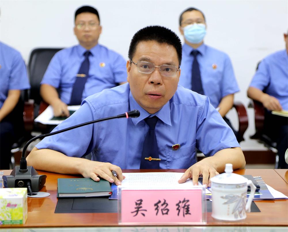我院党组书记、检察长吴绍维