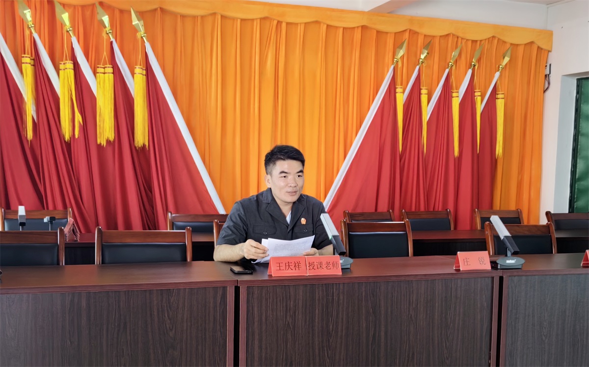 2024-05-14 乡镇包点法官（王庆祥）到屯城镇开展“大昌叔”矛盾纠纷调解专题培训班 (6)