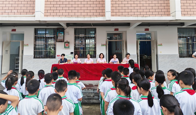 2025-07-04 法治护航暑期，守护少年成长（岑珑娇） (2)_副本